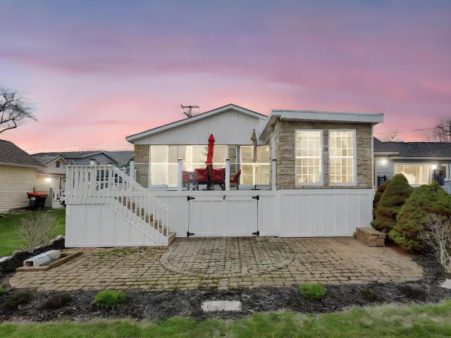 28 Bay View Drive