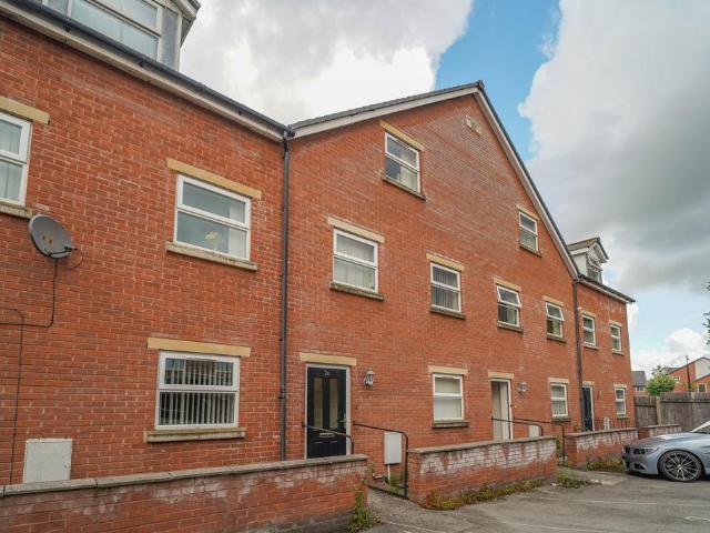 28 bedroom house of multiple occupation for sale