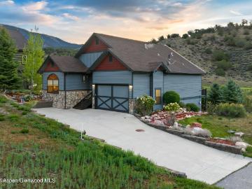 28 Broken Wing Dr, New Castle, CO 81647 | MLS #192645