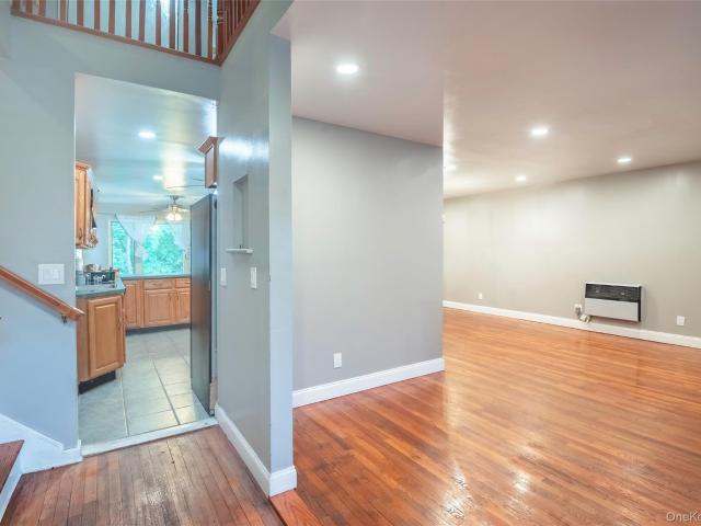 28 Brookdale Road