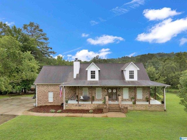 28 Briarwood Cir, Trafford, AL 35172
