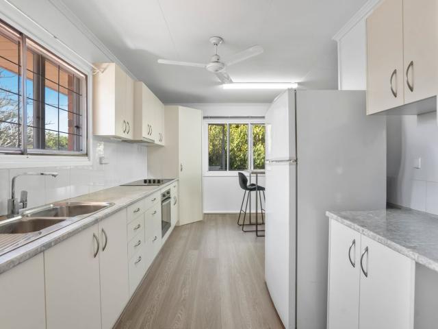 28 Bruce Road, WOODRIDGE, QLD 4114