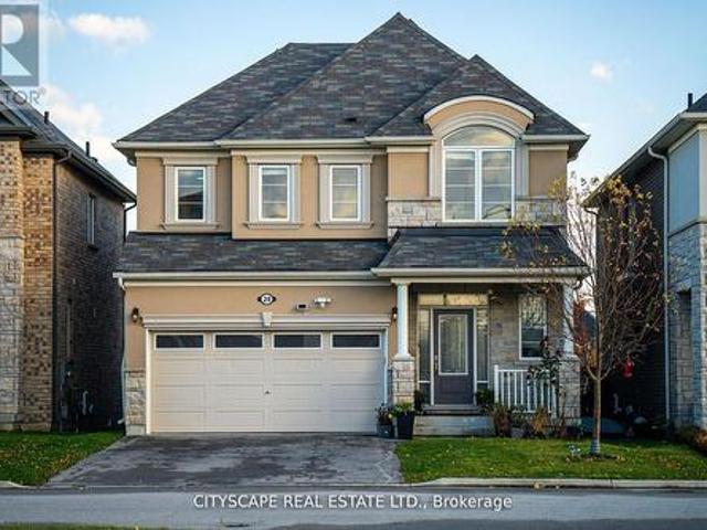 28 Celano Drive, Hamilton, ON, L8B 1V3 house for sale | Listing ID X13677 | Royal LePage