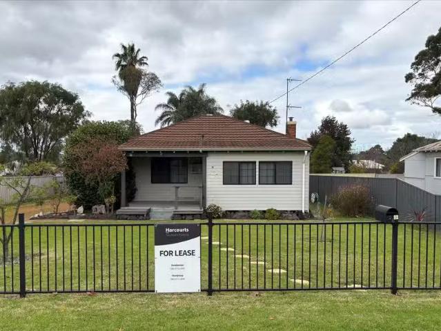 28 Clarke Street, MANJIMUP, WA 6258 House for Rent