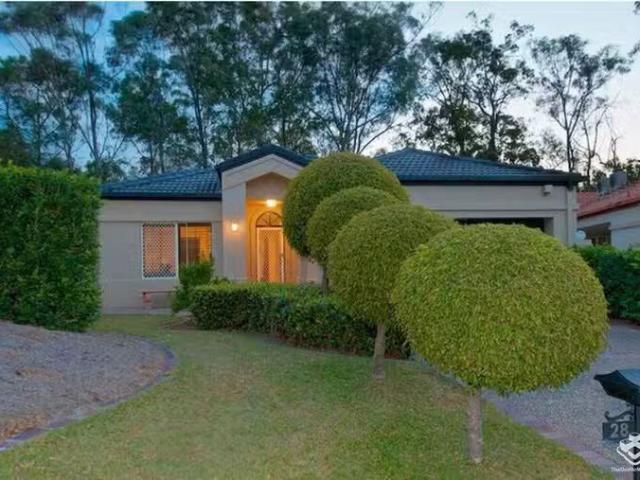 28 Dalloway Court, Arundel, QLD 4214
