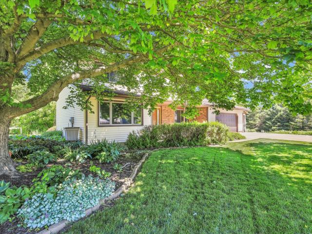 28 Dunlap Drive