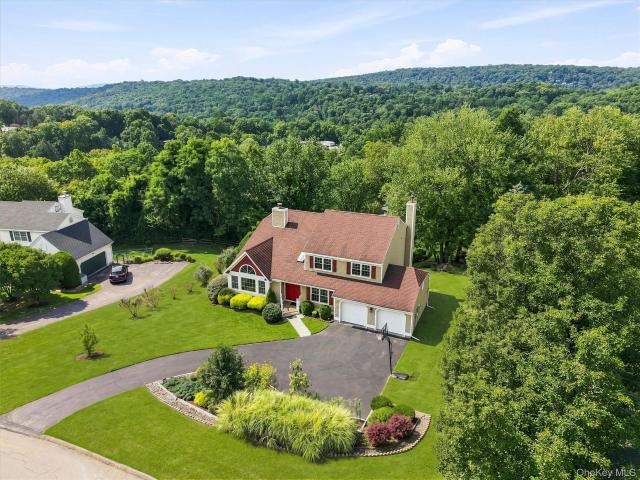 28 E Hill Road