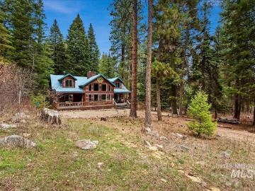 28 Elk Run Drive