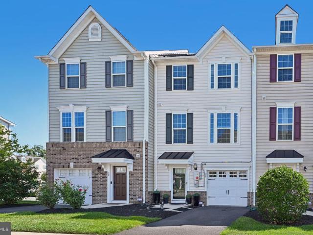 28 Ella Lane