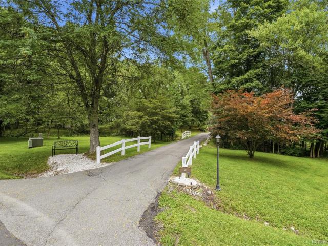 28 Enright Lane