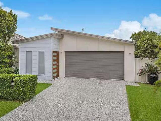 28 Feathertop Circuit, Caloundra West, QLD 4551