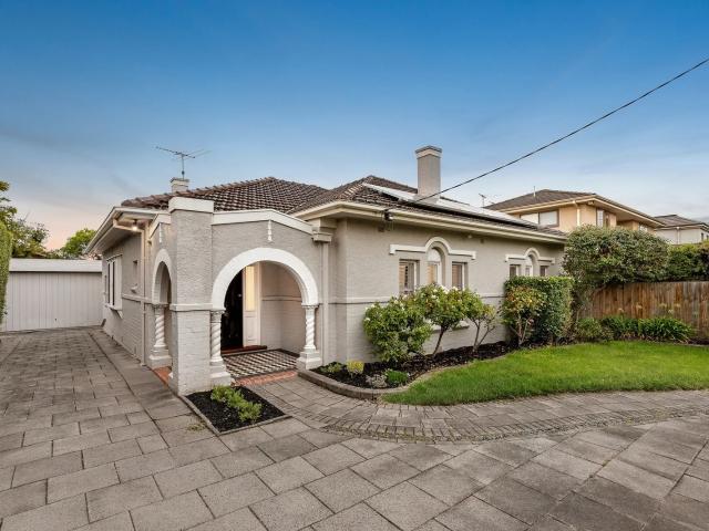 28 Fitzgibbon Crescent, Caulfield North, VIC 3161 House for Rent Ray White Mount Waverley