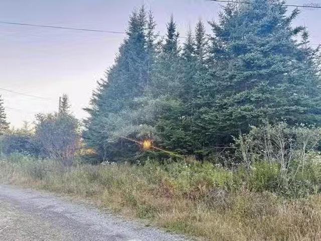 28 Flat Point Road, Clam Harbour, NS, B0Y 1Y0 vacant land fo.