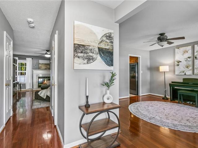 28 Gallaer CT