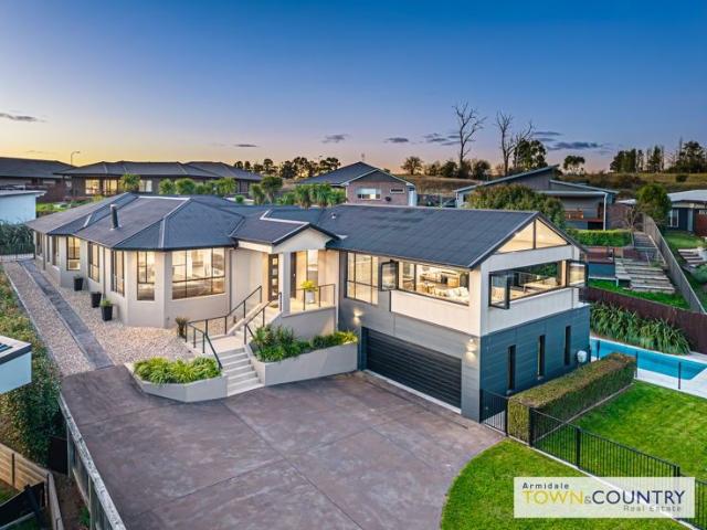 28 Golden Grove