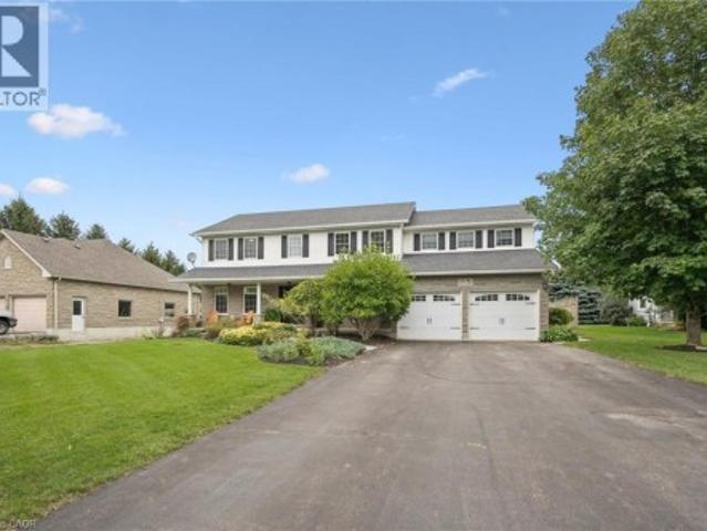 28 Haley Court, West Montrose, ON, N0B 1V0 Luxury House for sale | Listing ID 40858 | Royal LePage Carriage Trade Luxury Properties