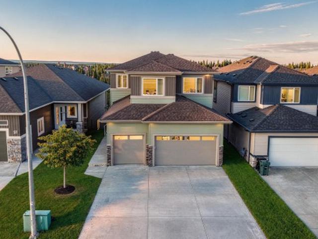28 Harley Way, Spruce Grove, AB, T7X 0X4 house for sale | Listing ID E4503 | Royal LePage