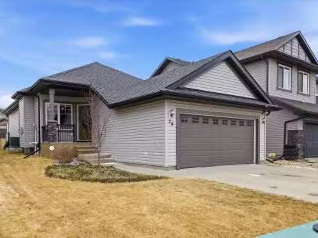 28 Hewitt Circle, Spruce Grove, AB, T7X 0K6 house for sale.