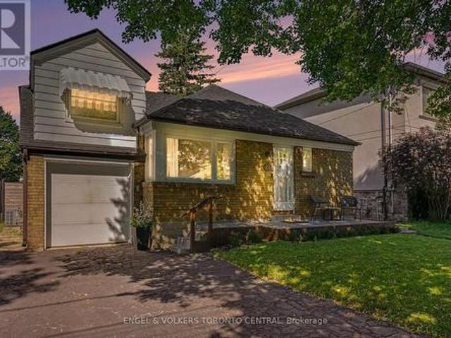 28 Inverleigh Drive, Toronto, ON, M8Y 3E3 house for sale | Listing ID W13852 | Royal LePage