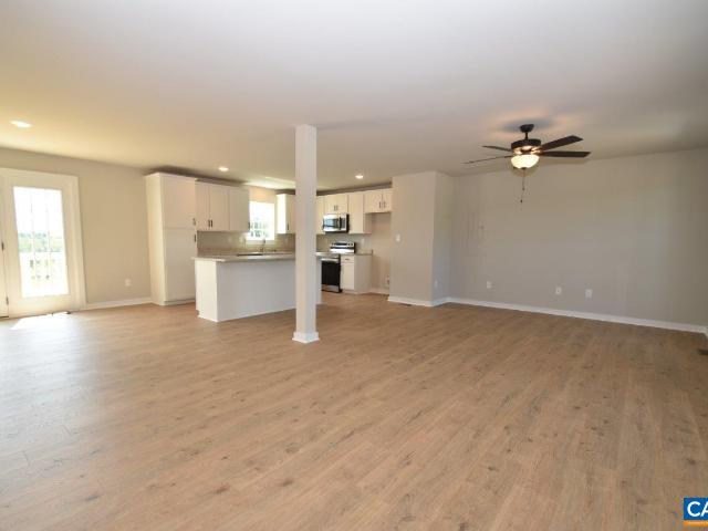 28 JENNINGS DR LM152 Monterey