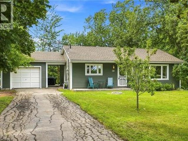 28 Kelson Avenue S, Grimsby, ON, L3M 4C3 house for sale | Listing ID 40845 | Royal LePage