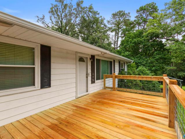 28 King Drive