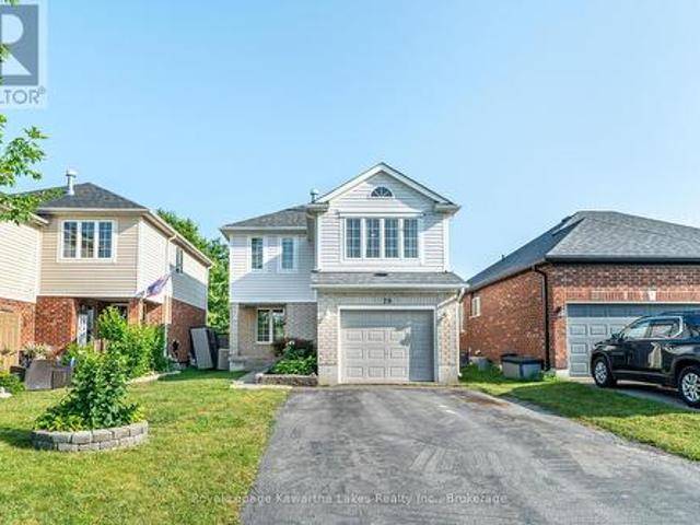 28 Lang Court, Kawartha Lakes Lindsay, ON, K9V 6E5 house for sale | Listing ID X13600 | Royal LePage