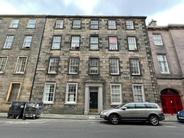 28 Lauriston Street, City of Edinburgh, EH3 9DQ, United Kingdom | 3 bed apartment for rent #111211611 | Rentberry