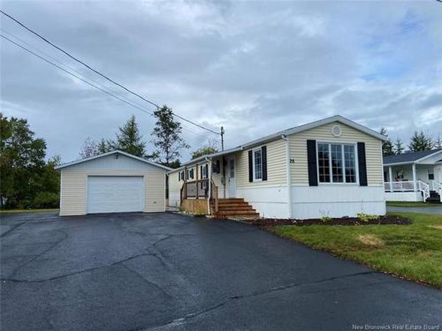 28 Le Paradis St, Saint Jacques, NB, E7B 1T7 house for sale | Listing ID NB147518 | Royal LePage
