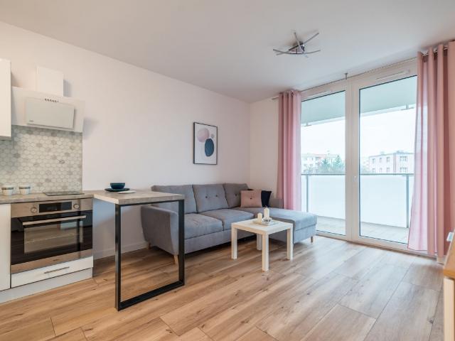 28 m2/ Kawalerka/ Orla