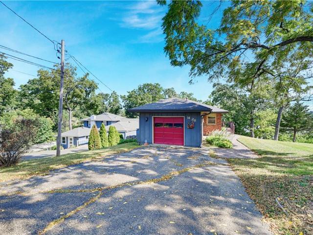 28 M Street