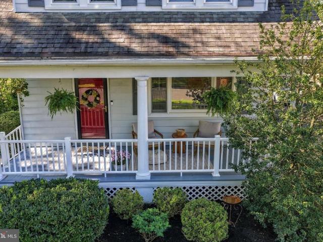 28 Mercer Avenue
