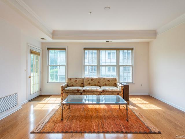 28 N De Baun Avenue 205
