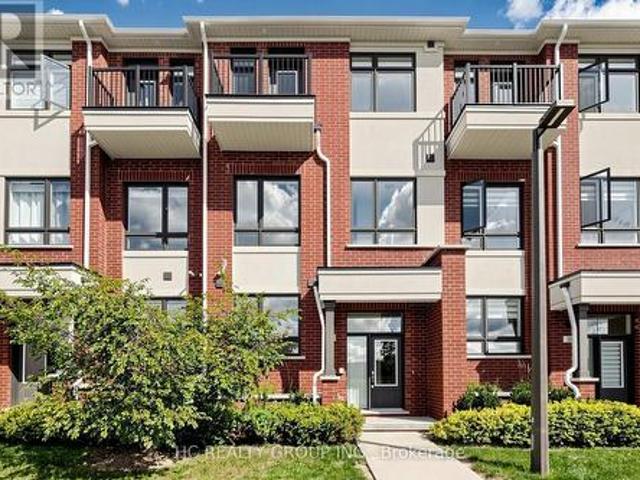 28 Nine Mile Lane, Richmond Hill, ON, L4C 5S6 house for sale | Listing ID N13813 | Royal LePage