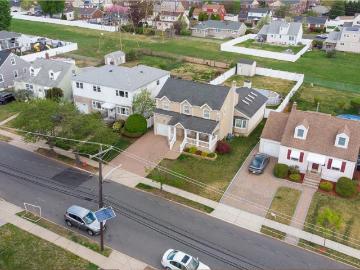 28 Noel Drive