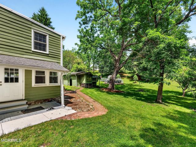28 Old Clinton Road