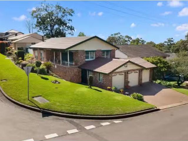 28 Panorama Avenue, LEONAY House for rent Listed by Chelsea I.