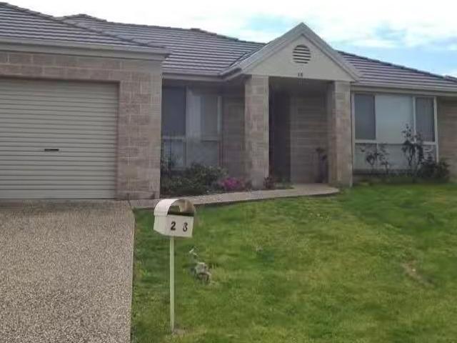 28 Palm Drive, ALBURY House for rent Listed by Lisa Barraclou.