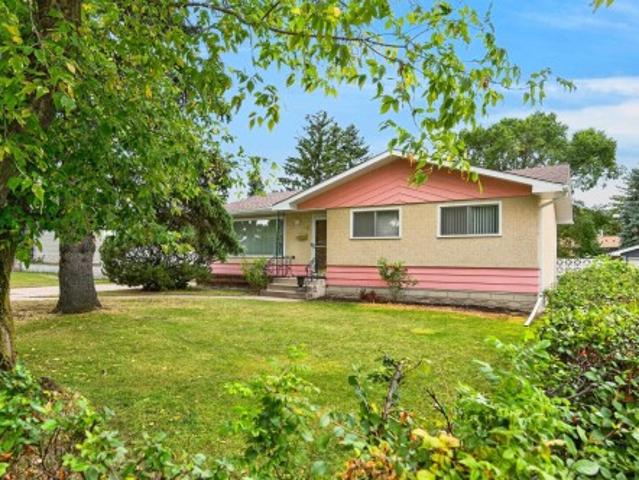 28 Peacock Drive, Sherwood Park, AB, T8A 0A9 house for sale | Listing ID E4508 | Royal LePage