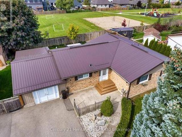 28 Peggy Avenue, South West Oxford Mount Elgin, ON, N0J 1N0 house for sale | Listing ID X13833 | Royal LePage