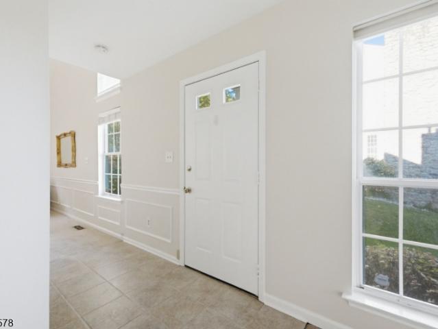 28 Pinehurst Dr