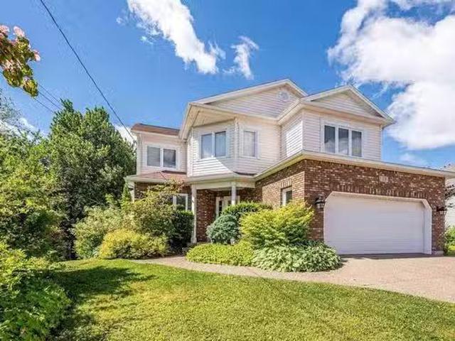28 Rockhaven Court, Cole Harbour, NS, B2V 2W3 house for sale.