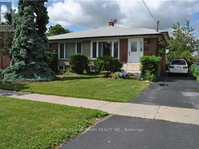 28 Roywood Drive, Toronto, ON, M3A 2C6 house for sale | Listing ID C13635 | Royal LePage