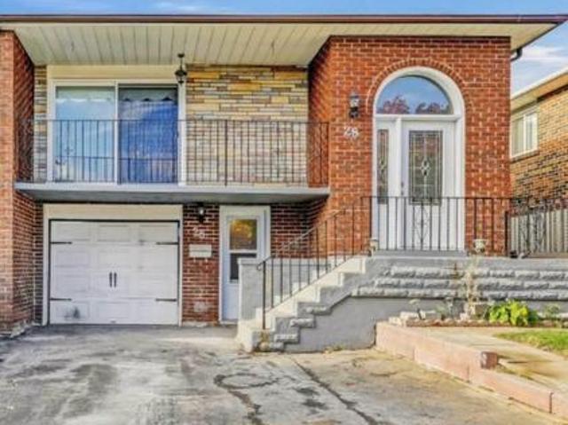 28 Royal Salisbury Way, Brampton, ON, L6V 3J6 house for sale | Listing ID W13801 | Royal LePage