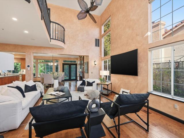 28 S Newport Dr, Napa, CA 94559 | MLS #325100