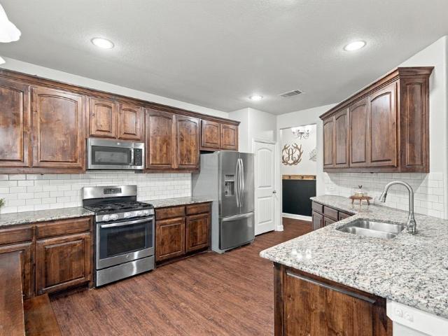28 S Highland Drive