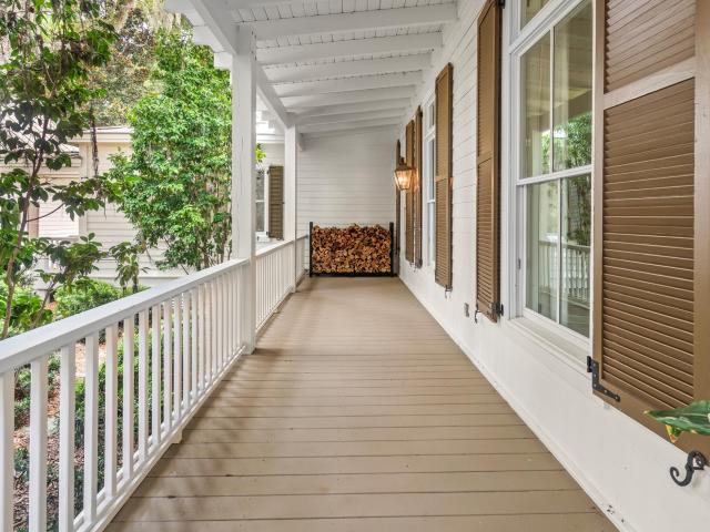 28 Sheffield Avenue
