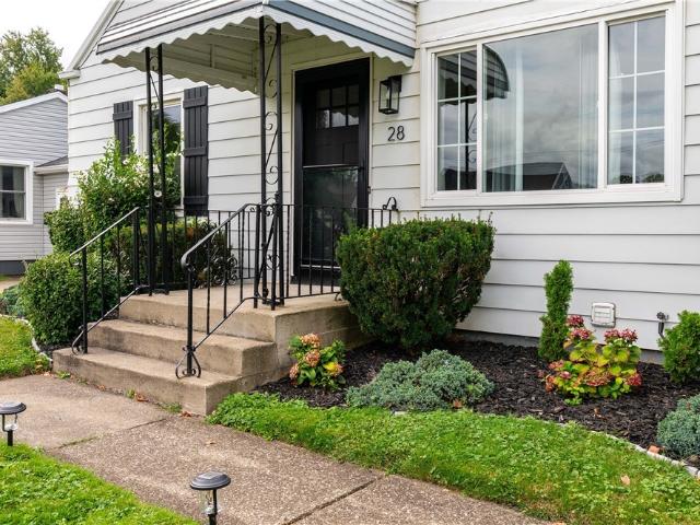 28 Singer Drive