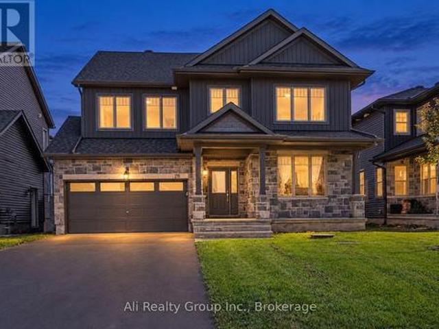 28 Sopwith Private, Ottawa, ON, K0A 1L0 house for sale | Listing ID X13841 | Royal LePage