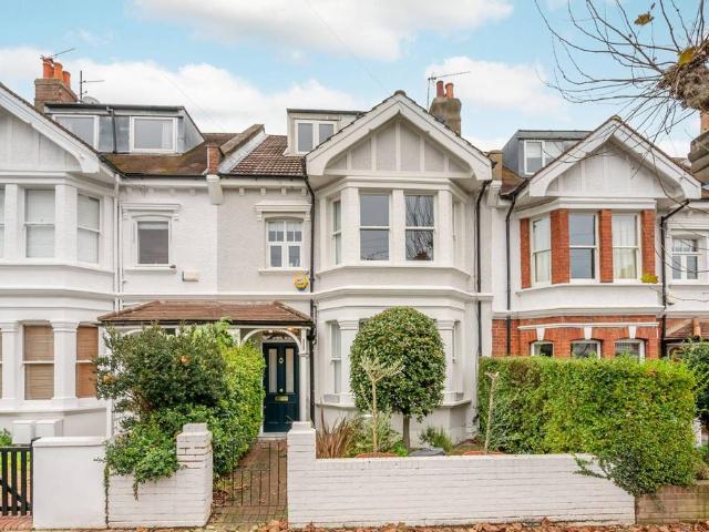 28 Southdean Gardens, London, SW19 6NU, United Kingdom | 4 bed townhouse for rent #138102351 | Rentberry